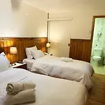 Hostal Cordillera